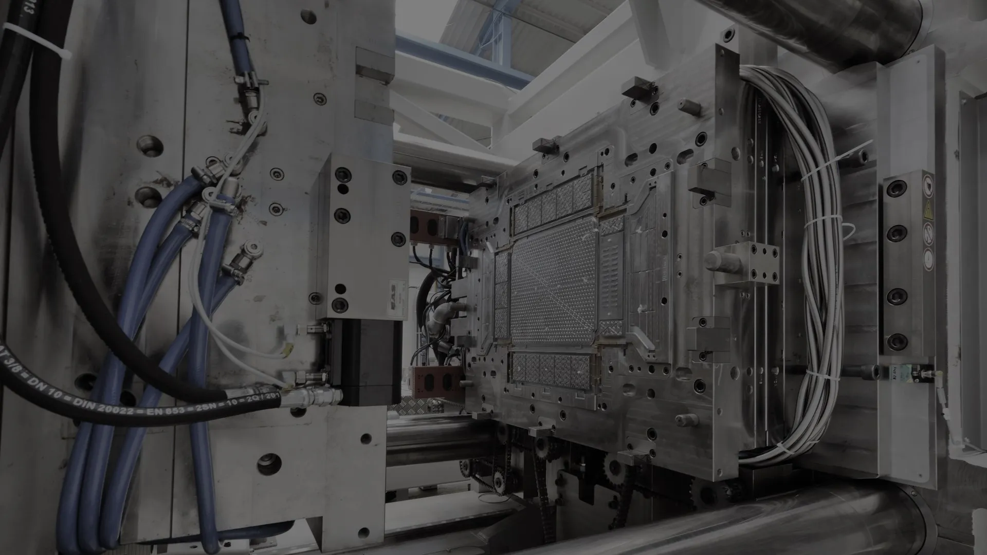 OEMODM Plastic Parts & Injection Molds Solutions