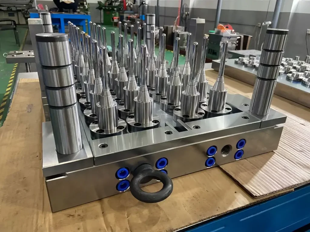 Injection Molding Medical Plastics4