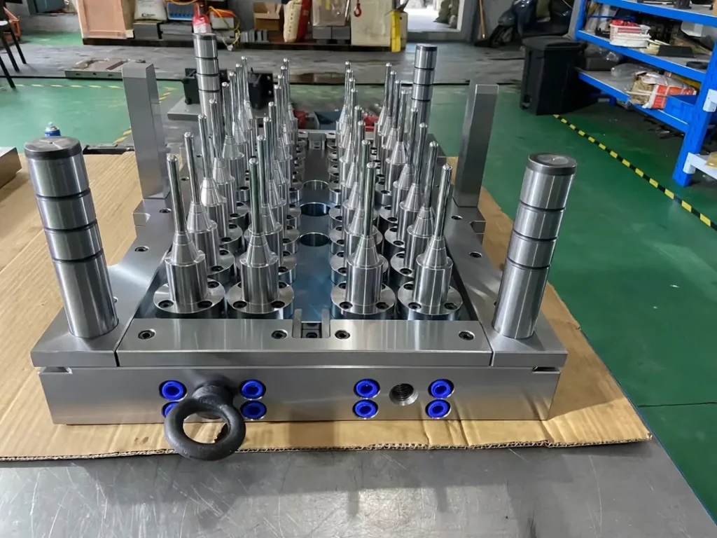 Injection Molding Medical Plastics6